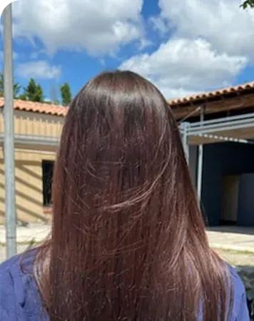 Coiffure et de maquillage pour femmes-à-Teil1